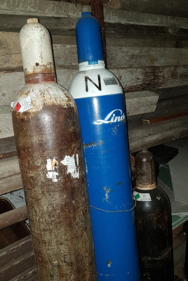 výška nejvyšší bomby 175cm