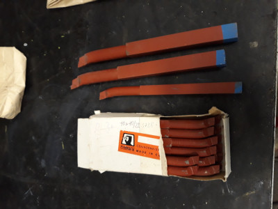 20190905_182007.jpg (261.94 KiB) Zobrazeno 4236 x Nové Nože do diry , SK -p30 a s20 , 10x10 a 15x15, menší 75,- ks, větší 100ks