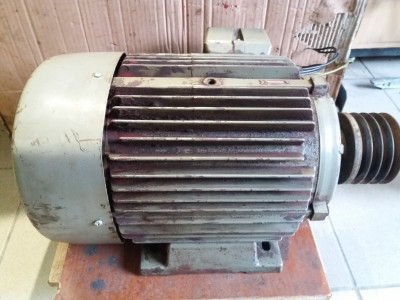 Motor 3.jpg