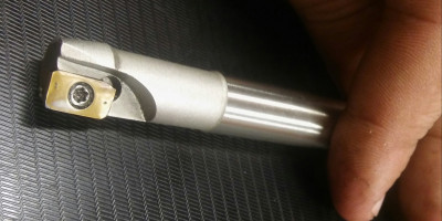 Prodej soustruznicke noze do diry (2).jpg