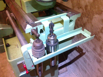 odkládací polička.jpg