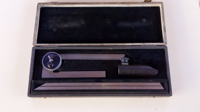 Optický úhloměr.jpg