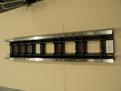 Zadní část s žebry