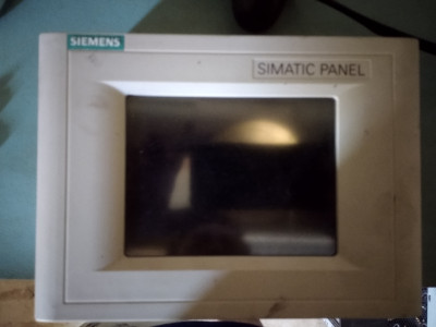 Simatic panel 1500 kč