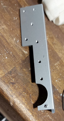 Zlomený záviník 01.jpg