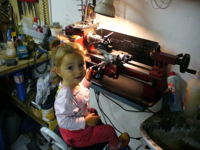 nejmladší zaměstnanec 8-).JPG