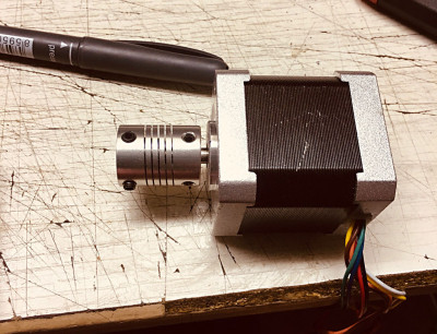 motor.jpg (227.37 KiB) Zobrazeno 4350 x Motor se spojkou