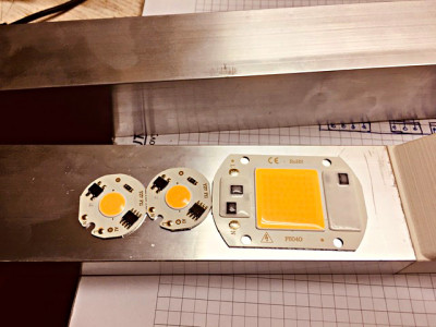 led_svetlo.jpg (89.99 KiB) Zobrazeno 6772 x samotné moduly