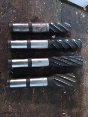 3X 32mm  a 1x 40mm  cena 150Kč/kus nebo všechny za 500Kč