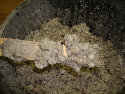 Minerální plniva + pryskyřice