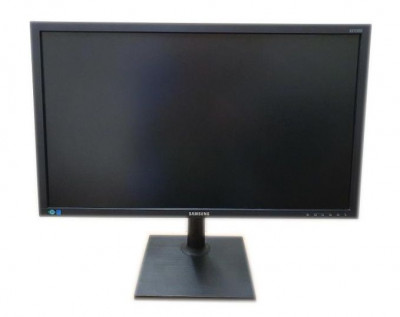 Monitor na prodej.jpg