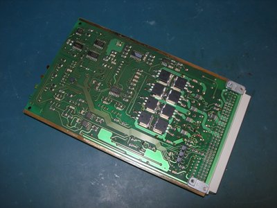 spodní strana bez krytu