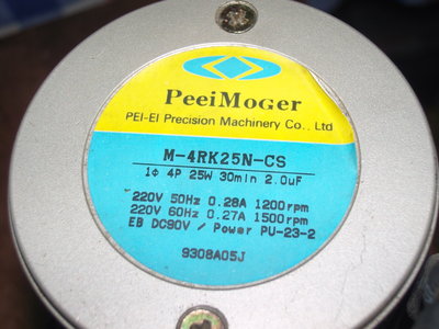 SNV89855.JPG (1.33 MiB) Zobrazeno 5859 x 3vodice-cierny, hnedy, modry-15W