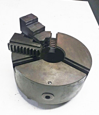 Univerzálka 240 (1).jpg