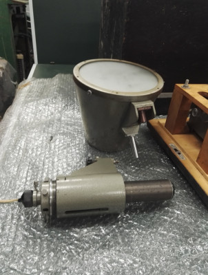 kýbl když nerozumíš tak je to  kbelík:-)