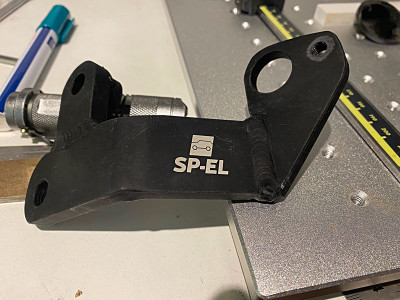 drzak2.jpg (111.05 KiB) Zobrazeno 9952 x Držák něčeho :-)