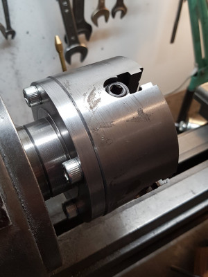 20221021_233601.jpg (233.74 KiB) Zobrazeno 4839 x Šestihrané M8 budu muset koupit.