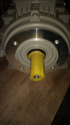 motor 4kw hriadeľ.jpg