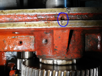 W-mazacia dierka predného púzdra.PNG