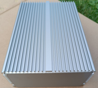 AL case-heatsink 14.jpg