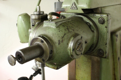 křížová hlava.jpg