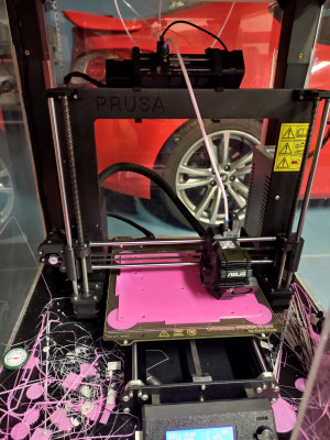3D risk Prusa Mk3s MMU2s cely bed.jpg (1.36 MiB) Zobrazeno 4681 x Asus heatsink, velke PLA v bedne, mokry filament Gembird