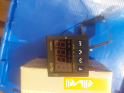 regulátor ewtq905, nový, cena 250 Kč