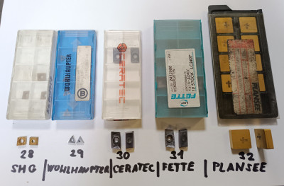 Shg<br />28) XCNT 080304 EN.Z54 T540 D : 5ks<br />Wohlhaupter<br />29) 097546 WHT 12 : 9ks<br />Ceratec<br />30) APKT 160408 - PM : 4ks<br />Fette<br />31) ADKX 170508SR - TR : 4ks<br />Plansee<br />32) SNUN 190612 EN : 10ks