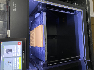 Krasne osvetleny tisk