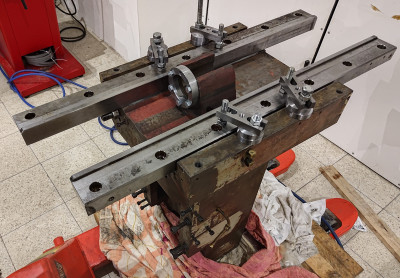 Hartford VMC 850 - Lepení (osa Z)