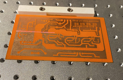 IMG_6035.JPG (202.2 KiB) Zobrazeno 5629 x Výroba plošného spoje