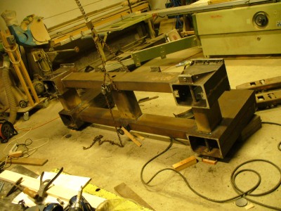 svařování rámu cnc 004.jpg