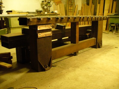 svařování rámu cnc 014.jpg