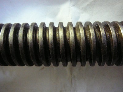 vodící šroub SN 20.JPG