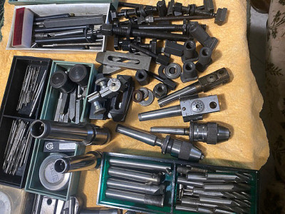 IMG_6170.JPG (152.56 KiB) Zobrazeno 3873 x upínky, matice do T drážky