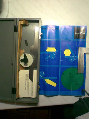 cena 30€, má mikroskop, rozlíšenie 5 minut