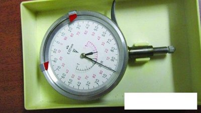 Indikator-uchylkomer z DDR 0,001mm