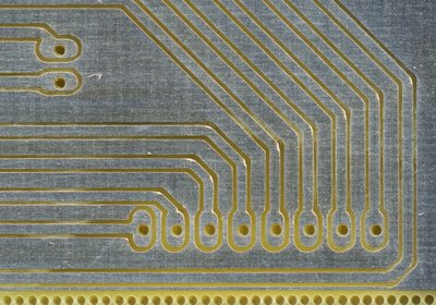 Stejná oblast na druhé desce, jeté jedním vrzem..