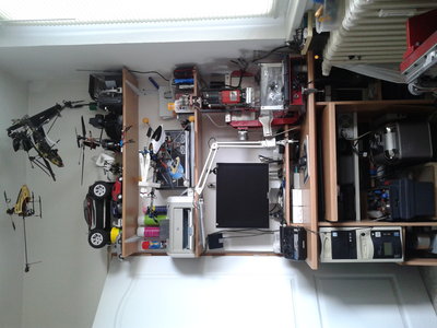 dilna v loznici v panelaku 5 P