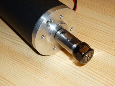 P1080757.JPG (568.18 KiB) Zobrazeno 7062 x Vreteno s oznacenim maximalnej vychilky (+)