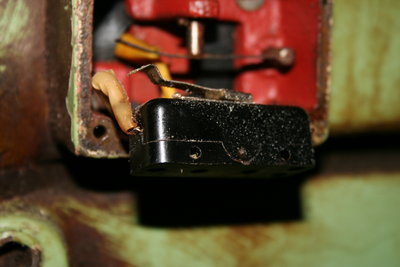 spínač FA2U 003.jpg