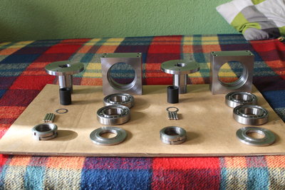 Komponenty pro poháněné matice.