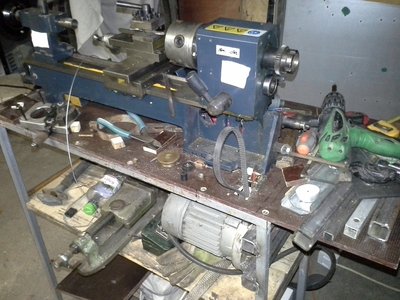 20131204_041635.jpg (1.64 MiB) Zobrazeno 7980 x Pohlad zo zadu na motor a remen na pohon