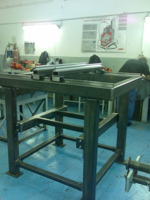 rám doposvařován na praxi ve škole