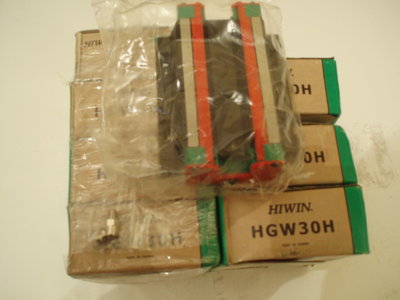 lineárne vedenie 12e.JPG