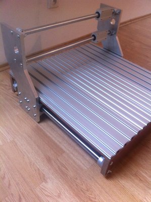 25ky brusene tyce na osi Y, 20ky na osi X...