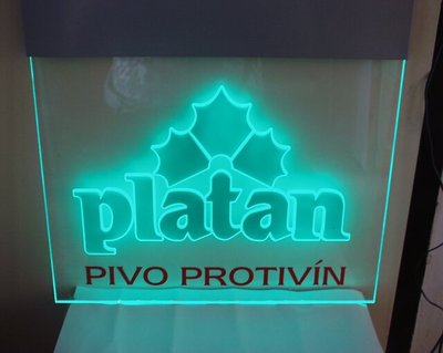 PLATAN13.JPG