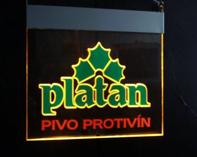 PLATAN12.JPG