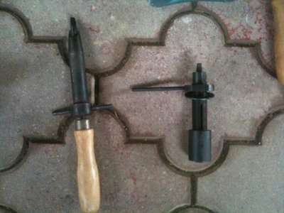 nevim co to je:)je na tom napsane v3s, jestli nekdo vi, docela by me zajimalo k cemu to slouzi, cena po 100,-