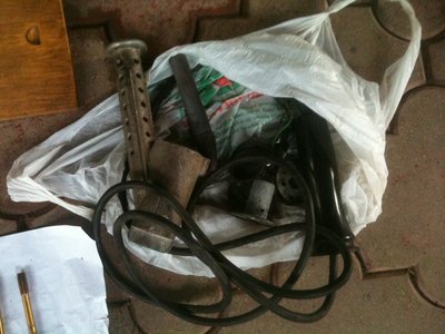 zbytek stare pajky, odeslo topne teleso 100,-